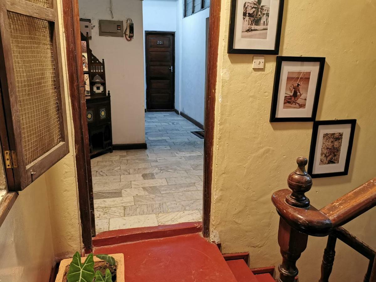 Crown Hotel Zanzibar Ngoại thất bức ảnh